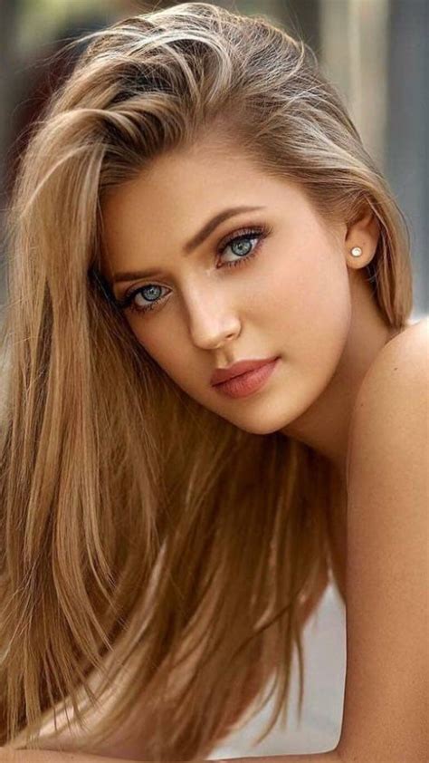 sexy blonde models|Gorgeous Blonde Woman Pictures 